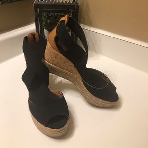 Tory Burch black wedge